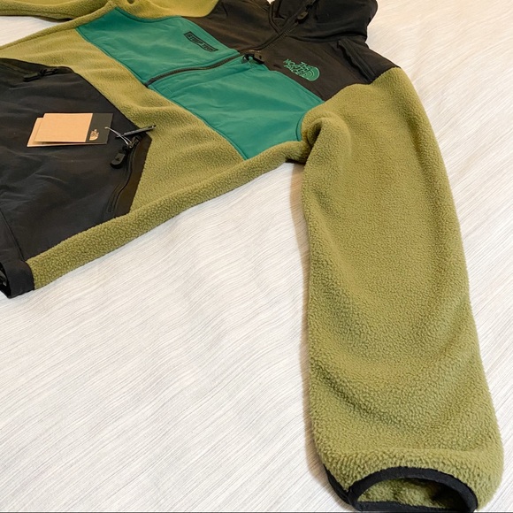 The North Face Steep Tech Half Zip Fleece Jacket - Picture 7 of 16